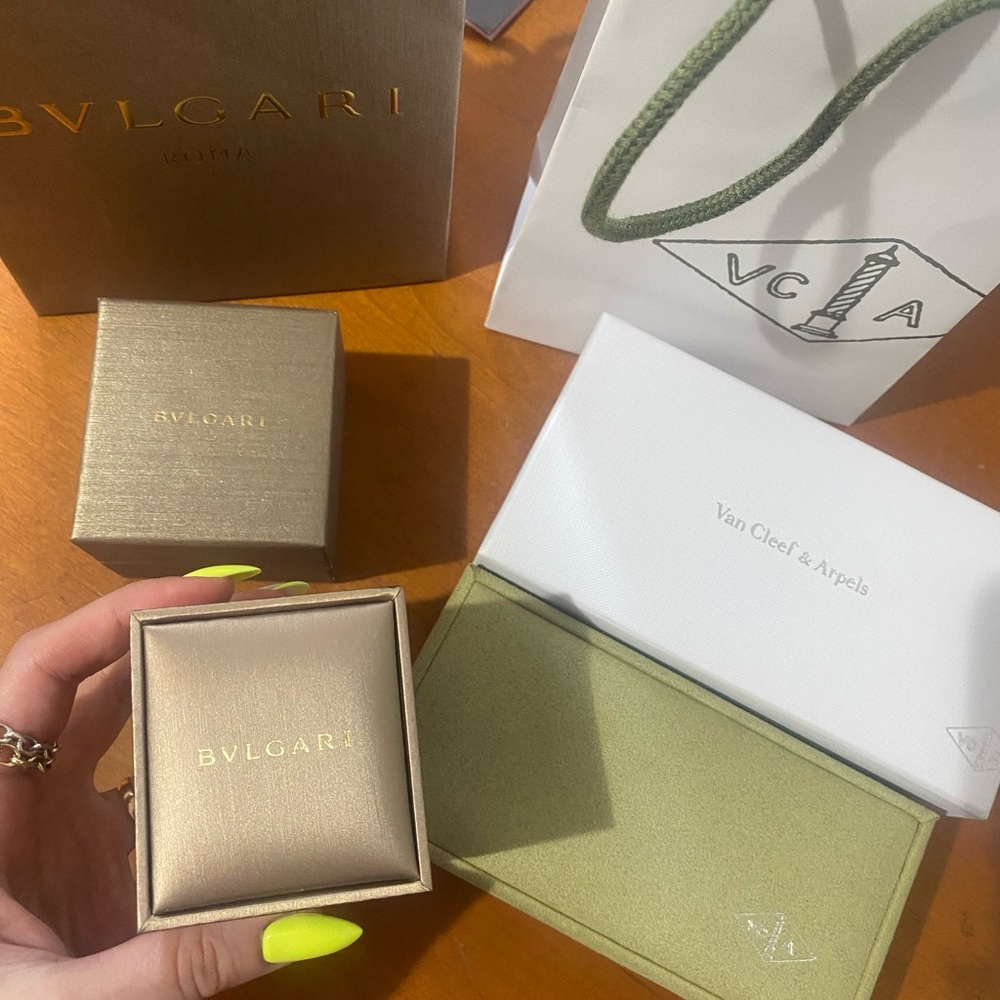 Bvlgari ring box 📦